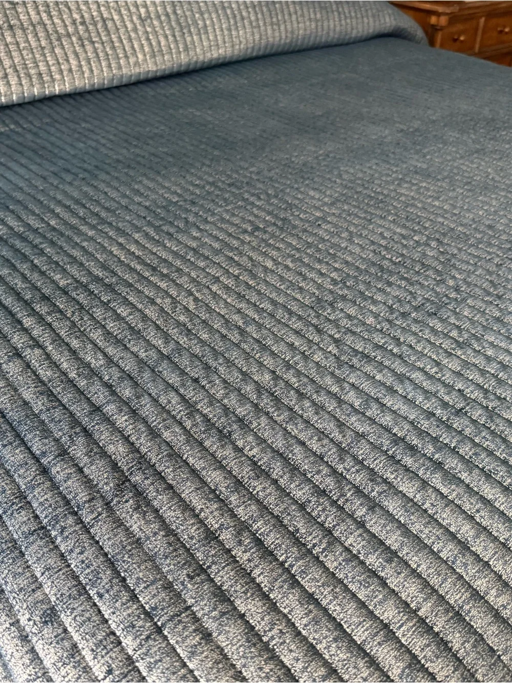 Cloud 9 Design King Maya Velvet with with Shams - Navy & Silver